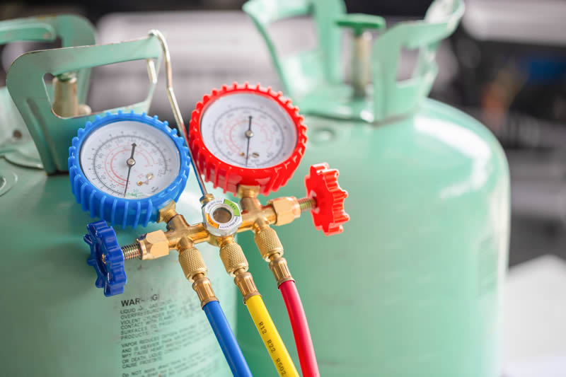 a close up of a pressure gauge